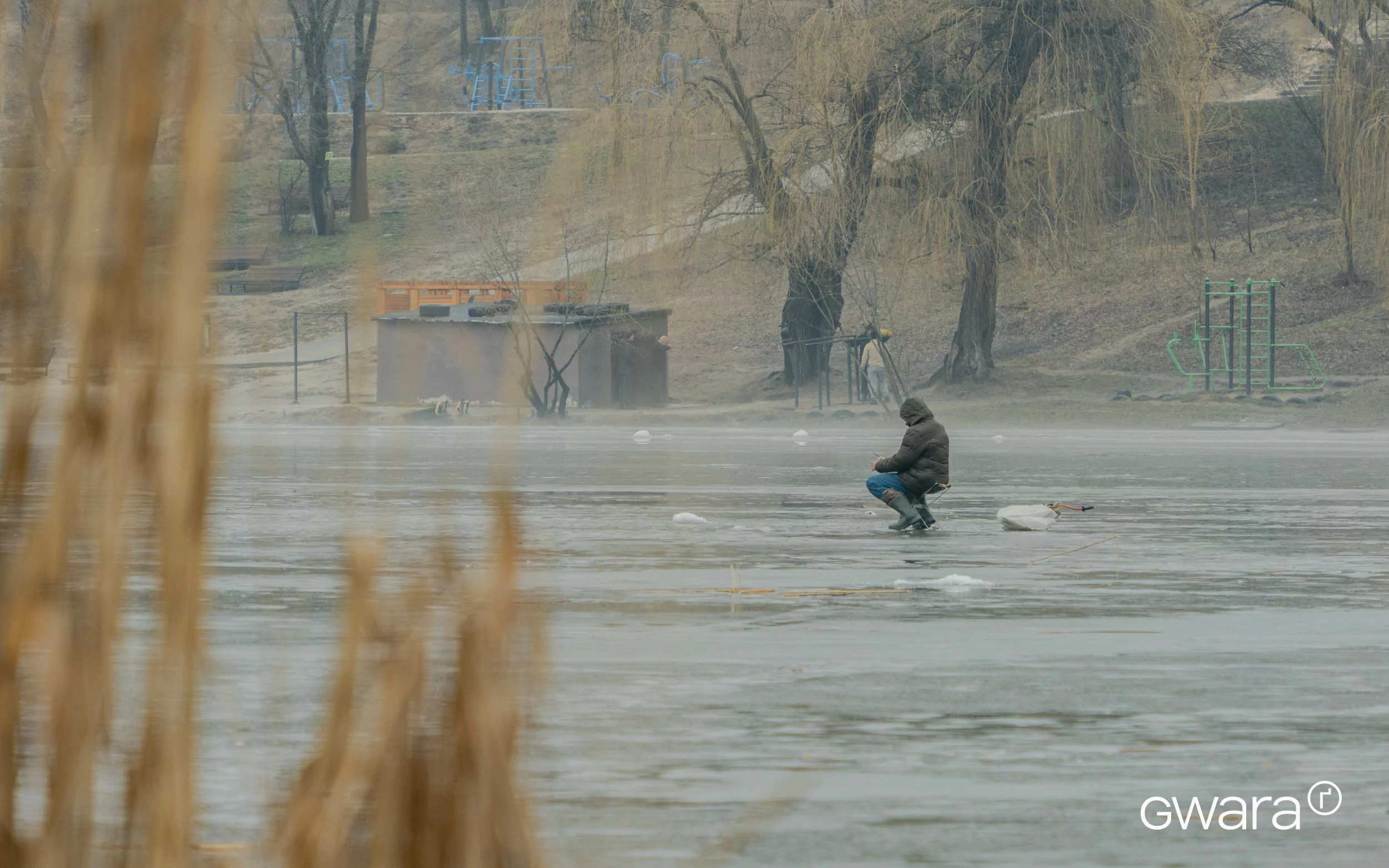 зображення до посту: Russian Attack Polluted Kharkiv Rivers With Oil Products, in Photos