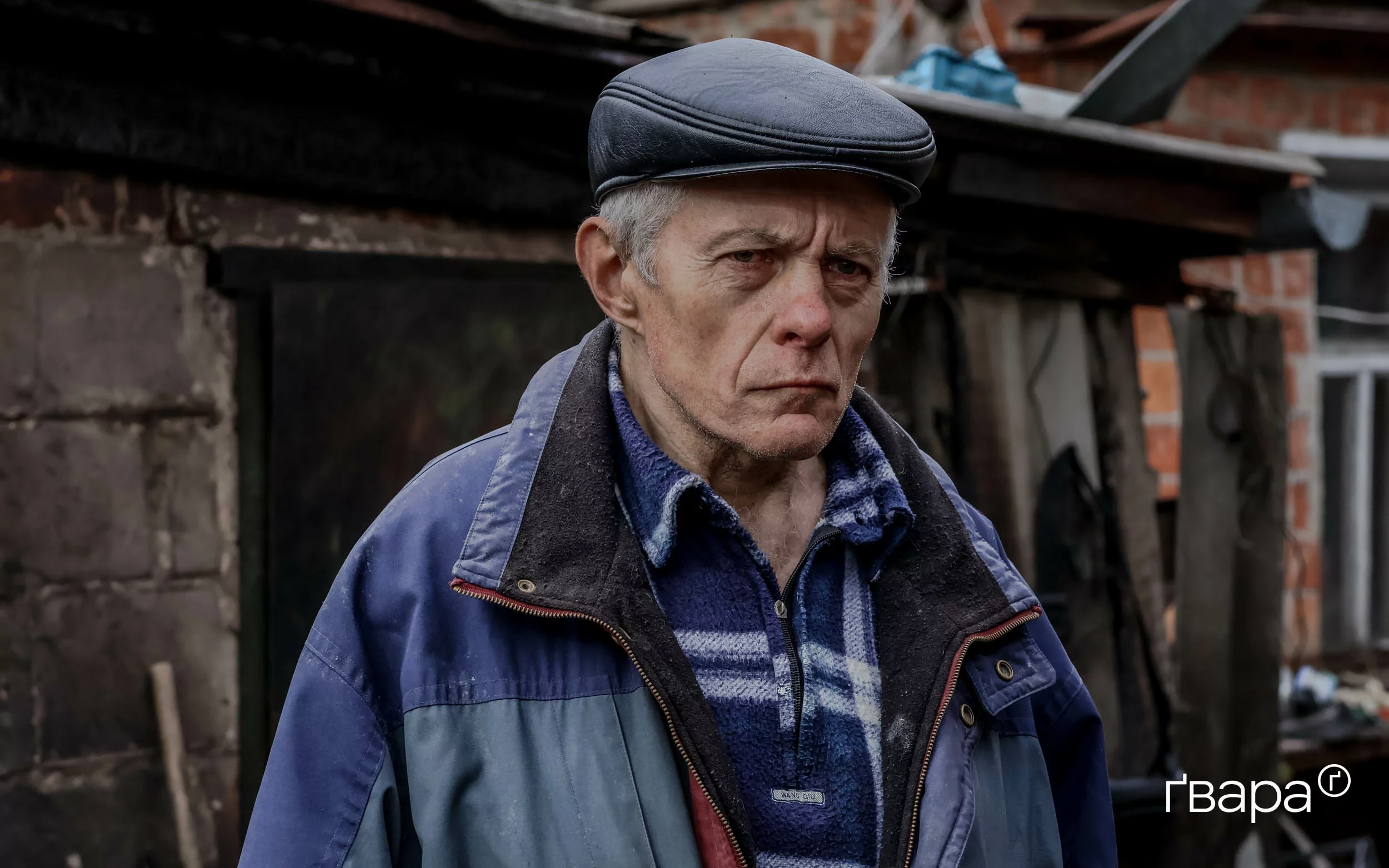 Олександр, мешканець одного з пошкоджених обстрілами 9 лютого будинків