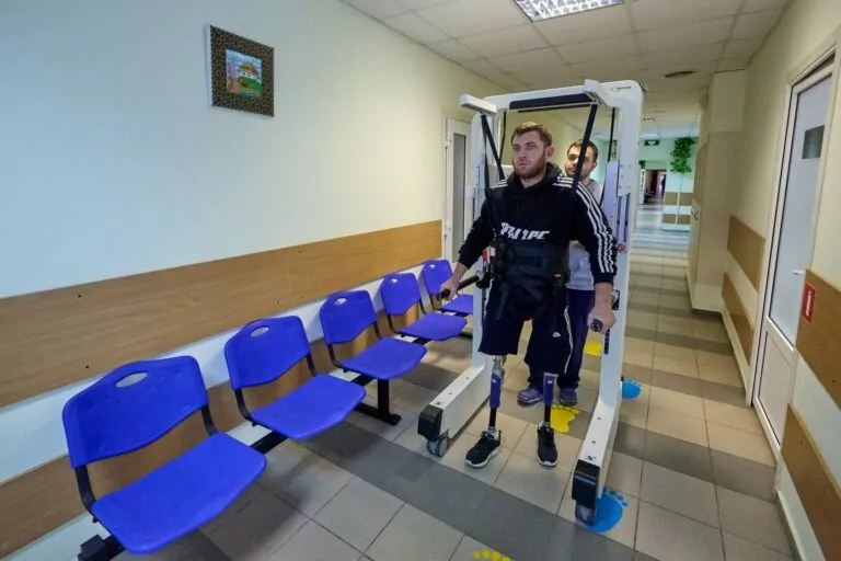 У Харкові відновлює роботу Центр протезування та реабілітації