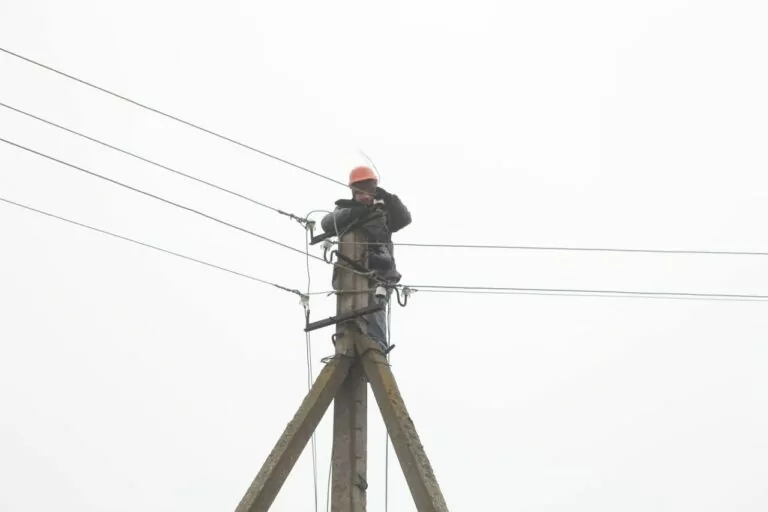 Russian Shelling in Kharkiv Region Damaged Electrical Equipment