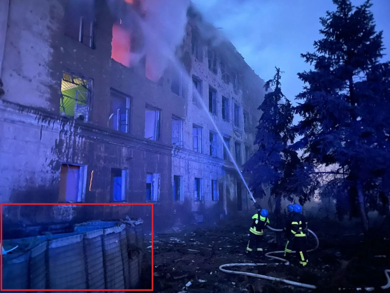 зображення до посту: Фейк. «Прокуратура «спалилась» на габіонах»: російська БПЛА-атака завдала пошкоджень військовому об&#8217;єкту Миколаєва