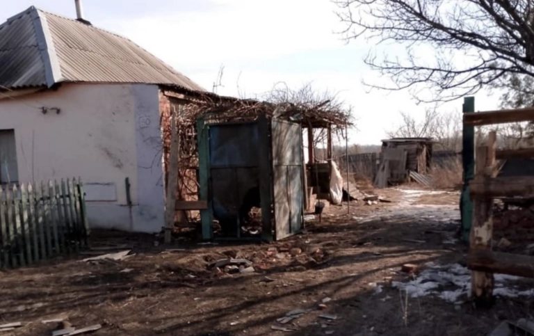 Армія РФ двічі обстріляла Вовчанськ: поранено 18-річного хлопця