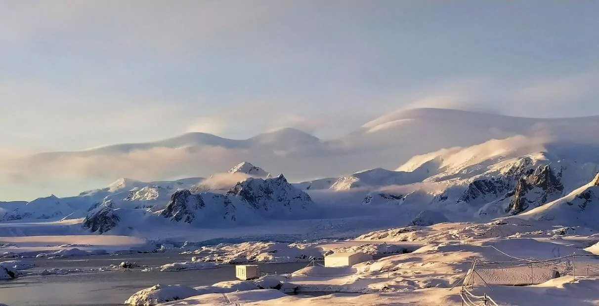зображення до посту: From Kharkiv, Ukraine to Antarctica: How Scientists of Vernadsky Research Base Study Coldest Continent 