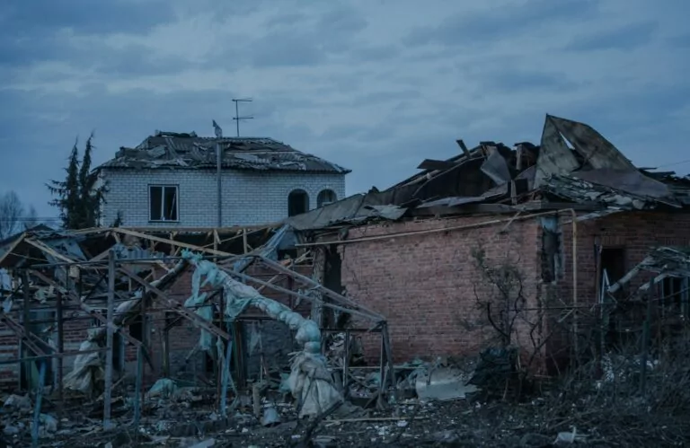 In Photos: Russian Troops Drop Guided Aerial Bomb on Derhachi, Kharkiv Oblast