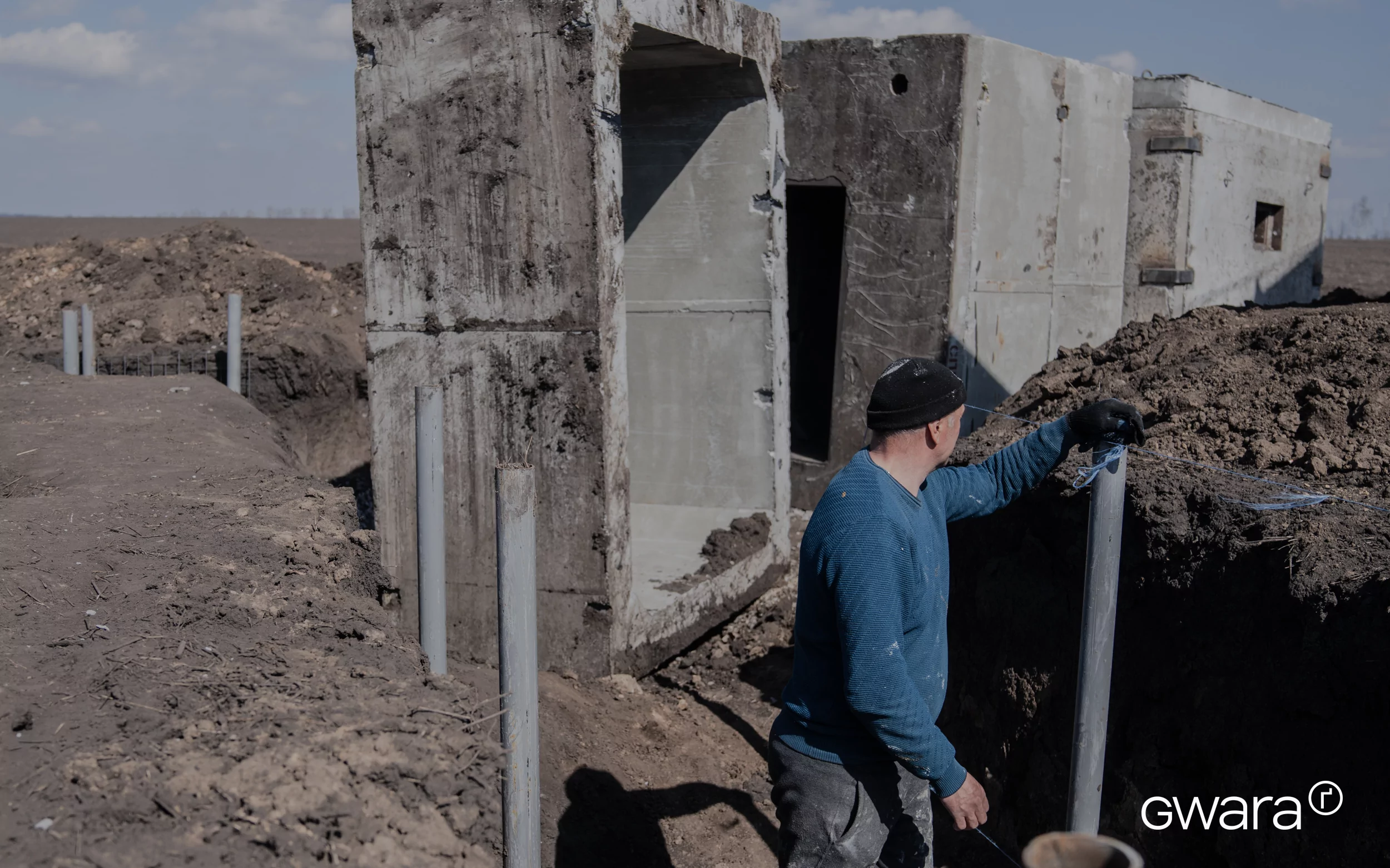 зображення до посту: In Photos: Trenches, Underground Paths, and Concrete Shelters. How Fortification Building Looks Like in Kharkiv Oblast
