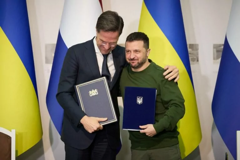 Зеленський та прем’єр-міністр Нідерландів у Харкові підписали безпекову угоду