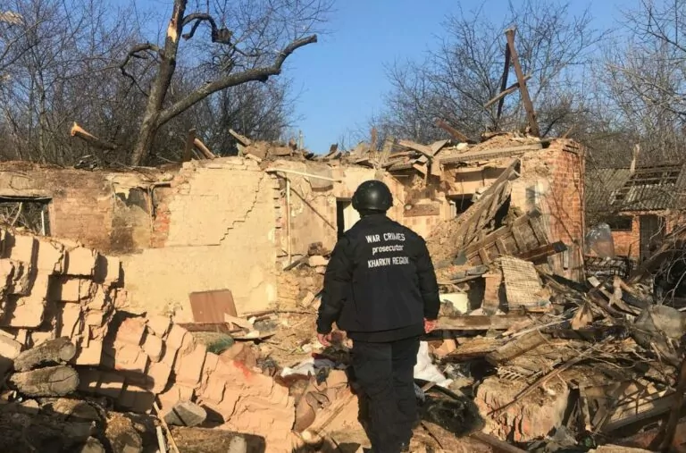 Прокурори показали наслідки обстрілів Куп’янська: є загибла людина 