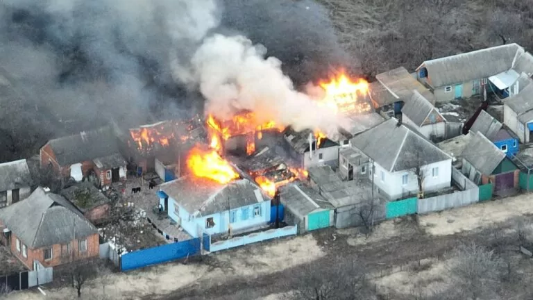Росіяни вночі обстріляли оздоровчий табір на Харківщині