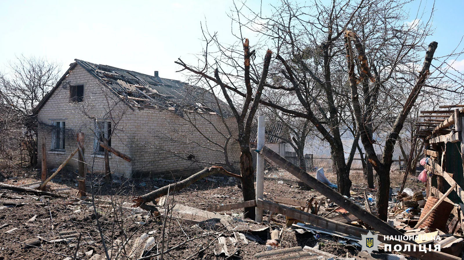 Наслідок одного з обстрілів Харківщини 28 березня.