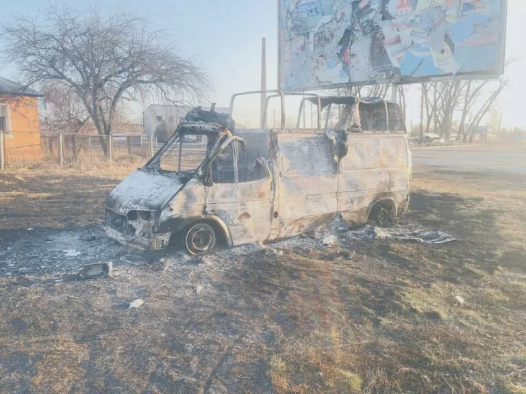 Two People Killed in Russian Shelling of Vovchansk