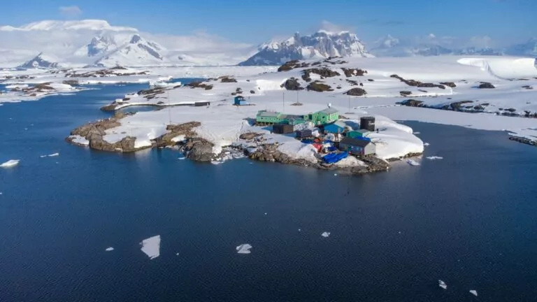 From Kharkiv, Ukraine to Antarctica: How Scientists of Vernadsky Research Base Study Coldest Continent 