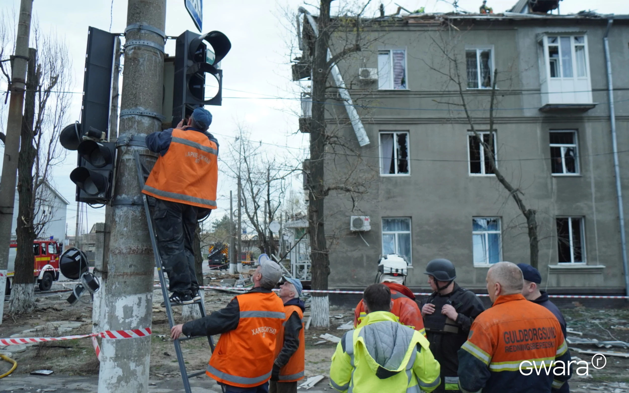 зображення до посту: &#8220;Few centimeters closer, and my parents would be dead&#8221;: Aftermath of Russian drone strike on Kharkiv (in photos) 
