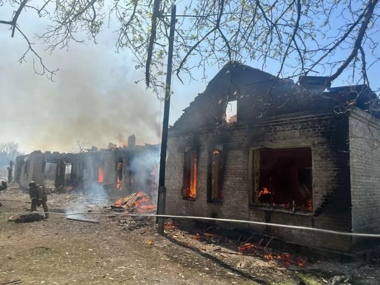 Щонайменше 8 людей на Харківщині постраждали та одна загинула внаслідок бойових дій за добу
