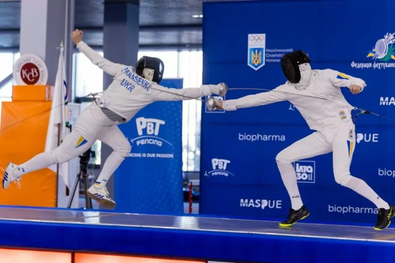 Харківські фехтувальники перемогли на чемпіонаті України