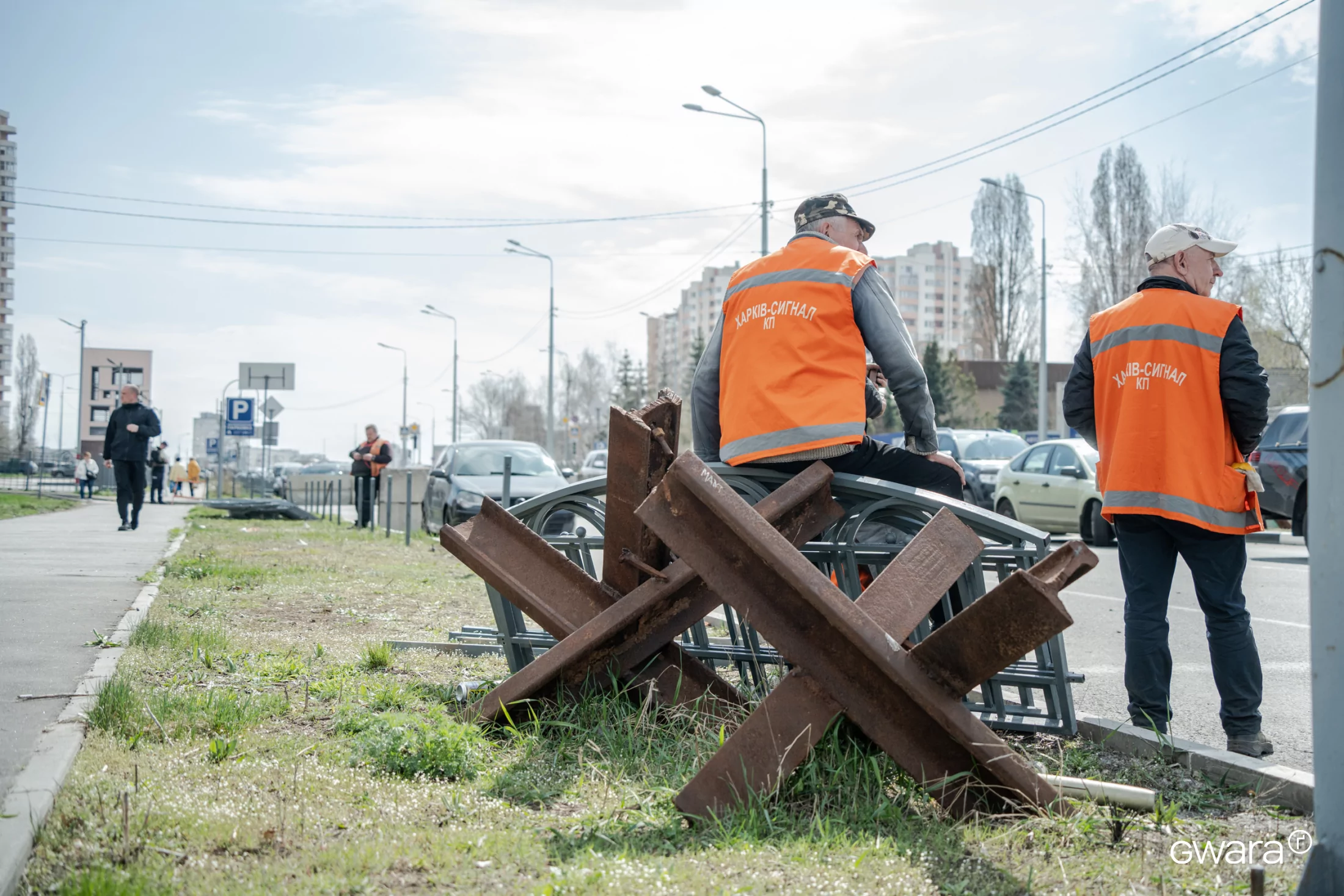 Building damaged by Russian missile strike on Shevchenkivskyi district of Kharkiv on April 6 / Photo: Ivan Samoilov for Gwara Media