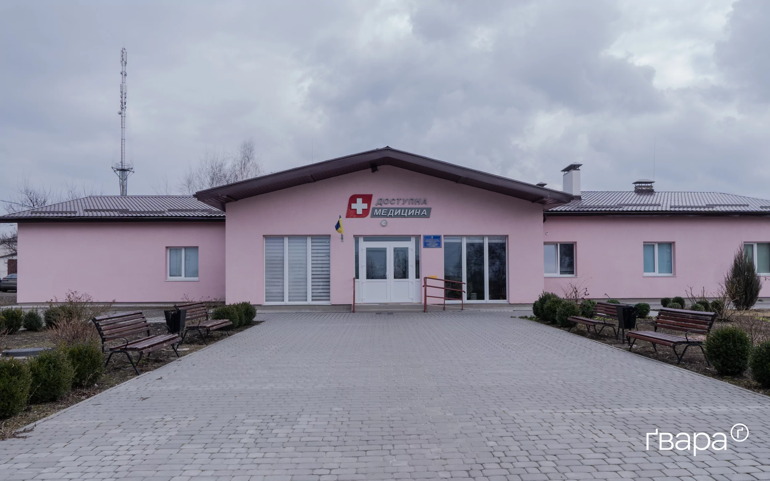 Відремонтована лікарня у селищі Савинці.