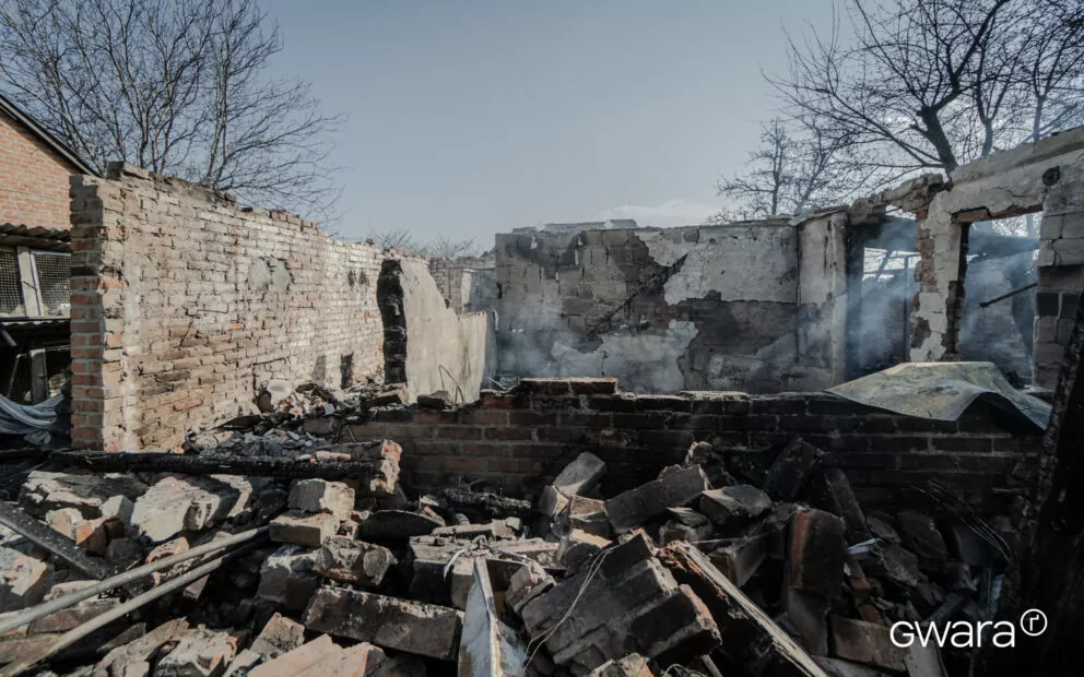 зображення до посту: Унаслідок скиду авіабомби в село Великі Проходи постраждали четверо людей — фото