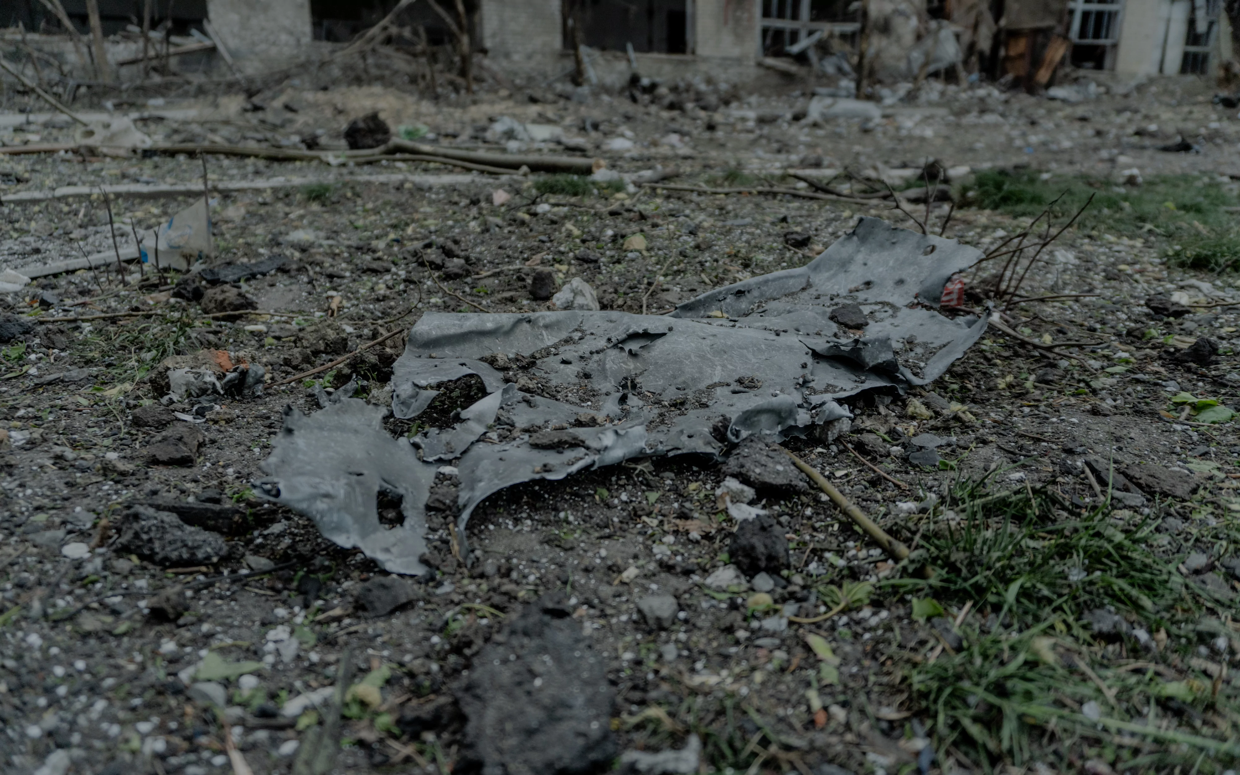 зображення до посту: Mayor: &#8220;Russians want to frighten us, make people leave the city.&#8221; Aftermath of missile strike on Kharkiv (photos)