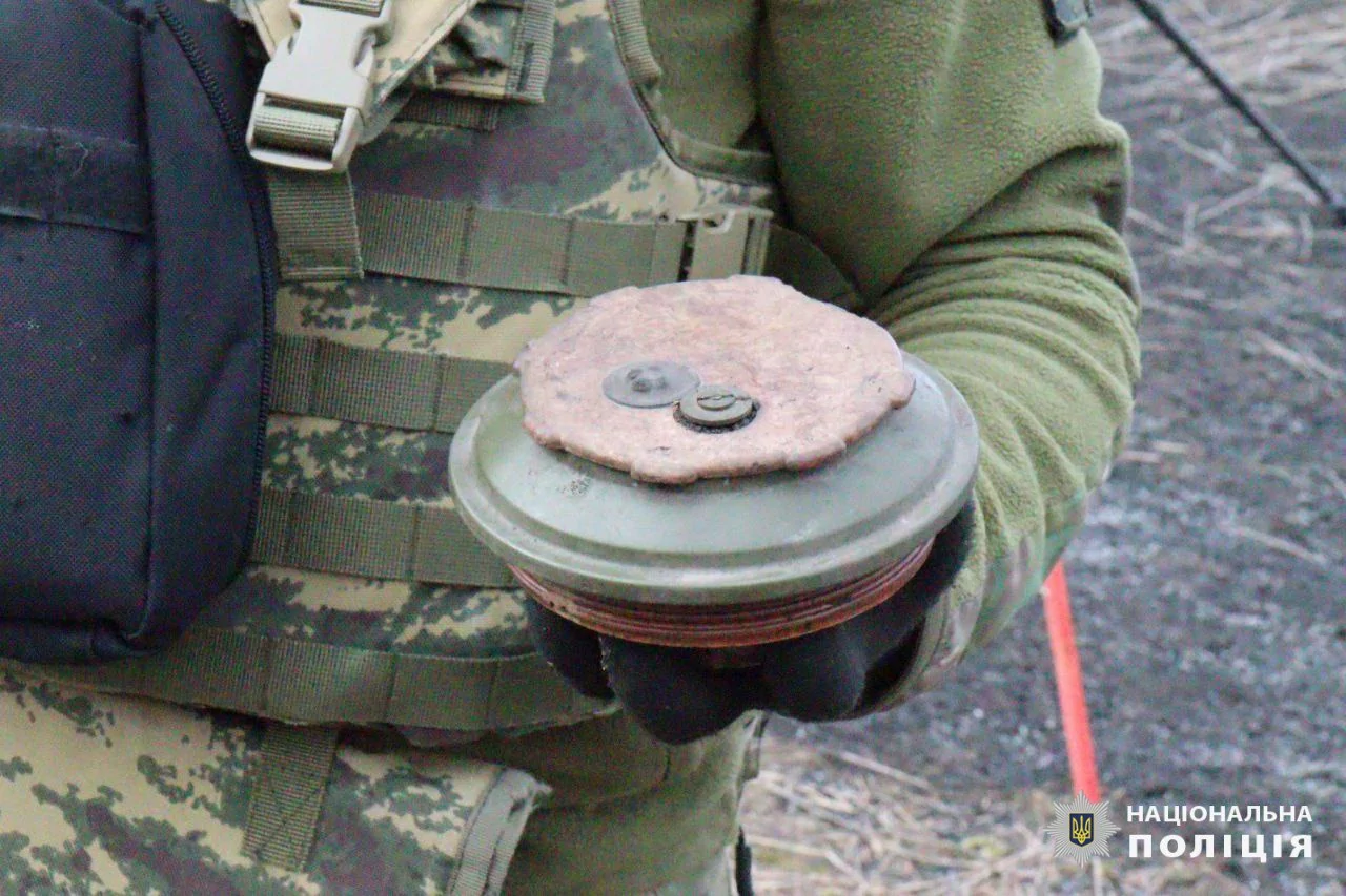Знайдена саперами міна на Харківщини.