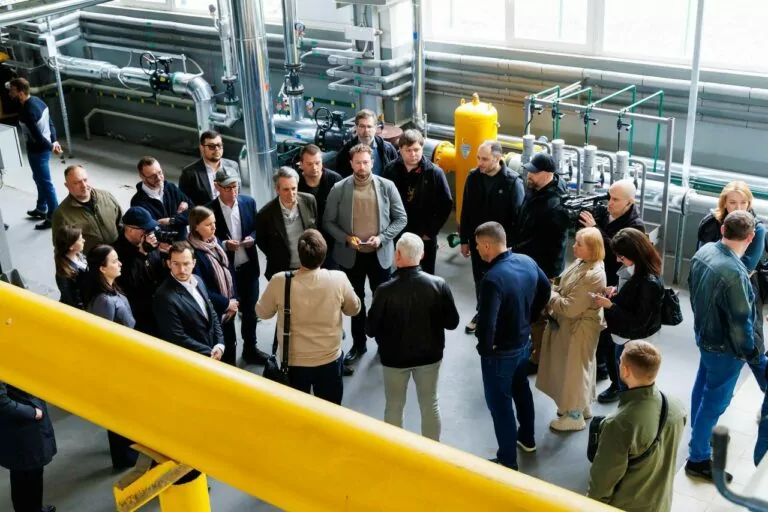 “Our main goal is Ukraine’s total victory.” International delegation visits Kharkiv