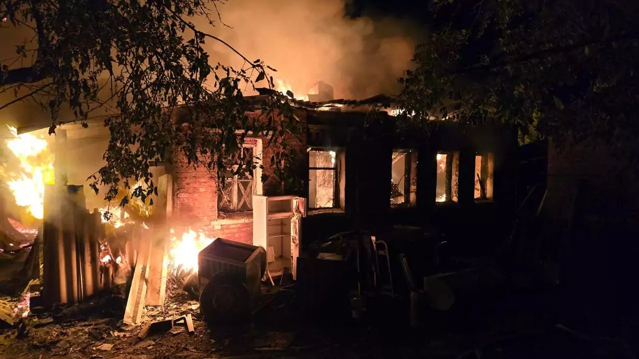 Private house on fire in the aftermath of Russian drone attack on Kharkiv overnight on May 21 / Photo: Oleh Syniehubov's Telegram