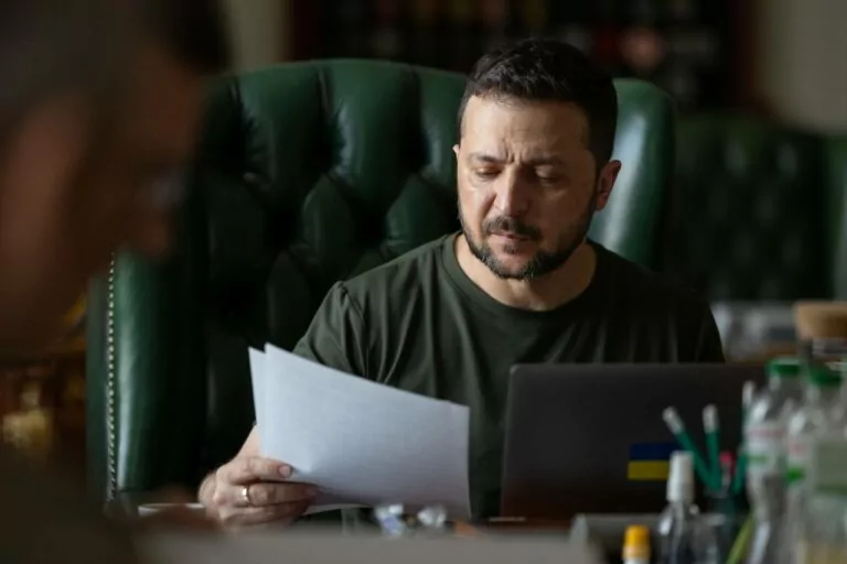 Zelenskyy: German Patriot air defense system arrives in Ukraine