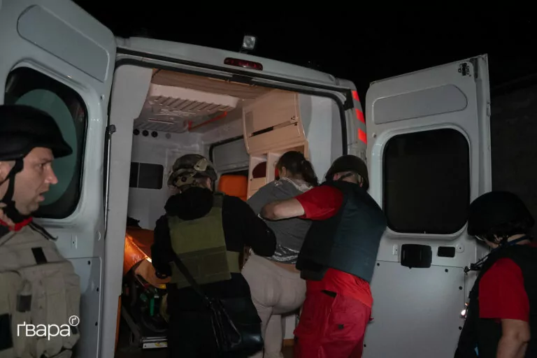 До лікарень Харкова госпіталізували 8 людей після нічних обстрілів РФ