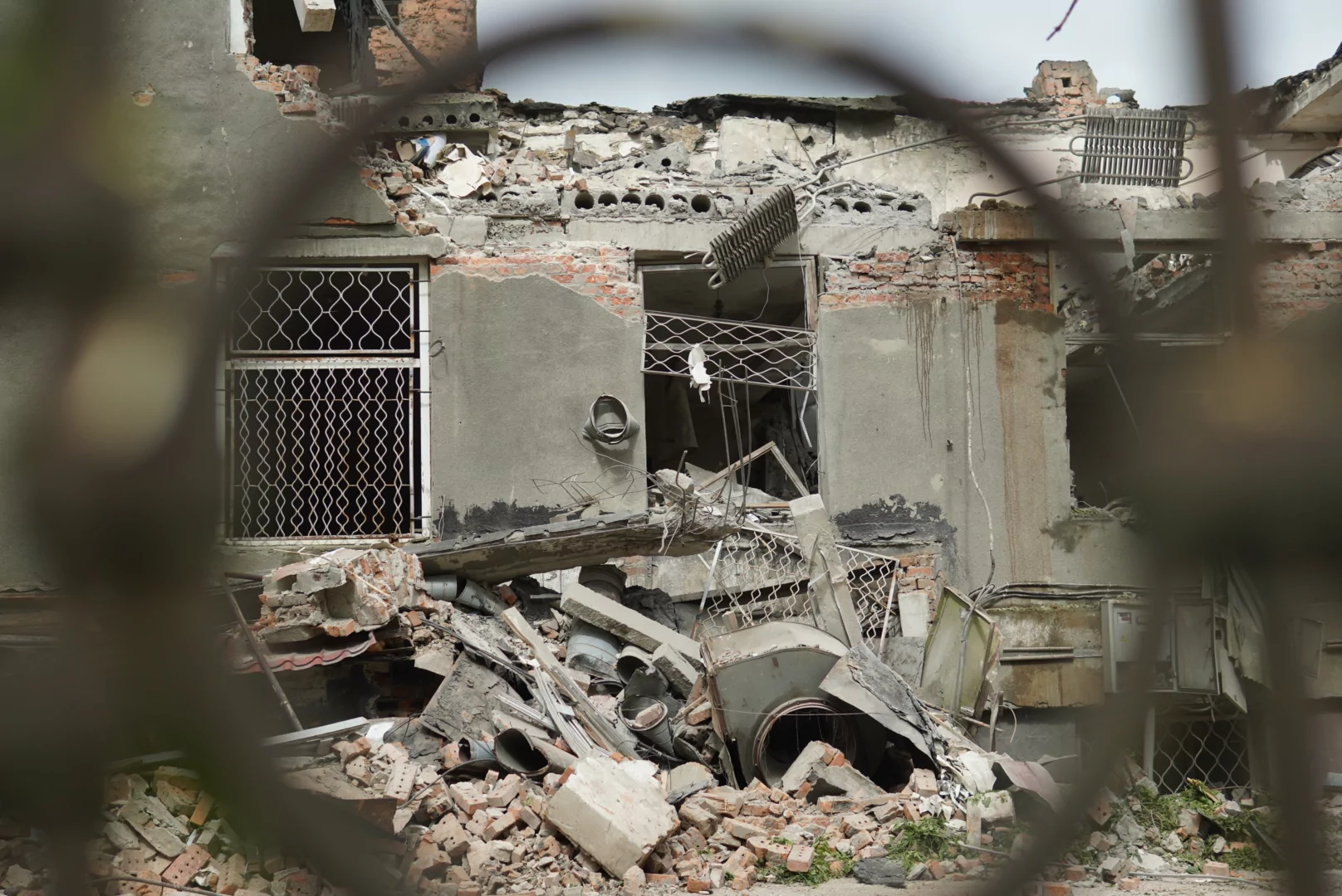 зображення до посту: In photos: Russian launches missile attack on Kharkiv overnight, injures 7 people, damages 23 houses