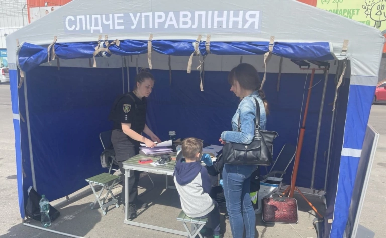 Поліція знайшла тіло батька восьмирічного хлопчика, загиблого внаслідок обстрілу «Епіцентру»