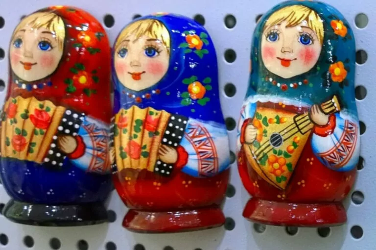 Фейк. Поліція Полтавщини створила шаблон вибачення для слухачів російської музики