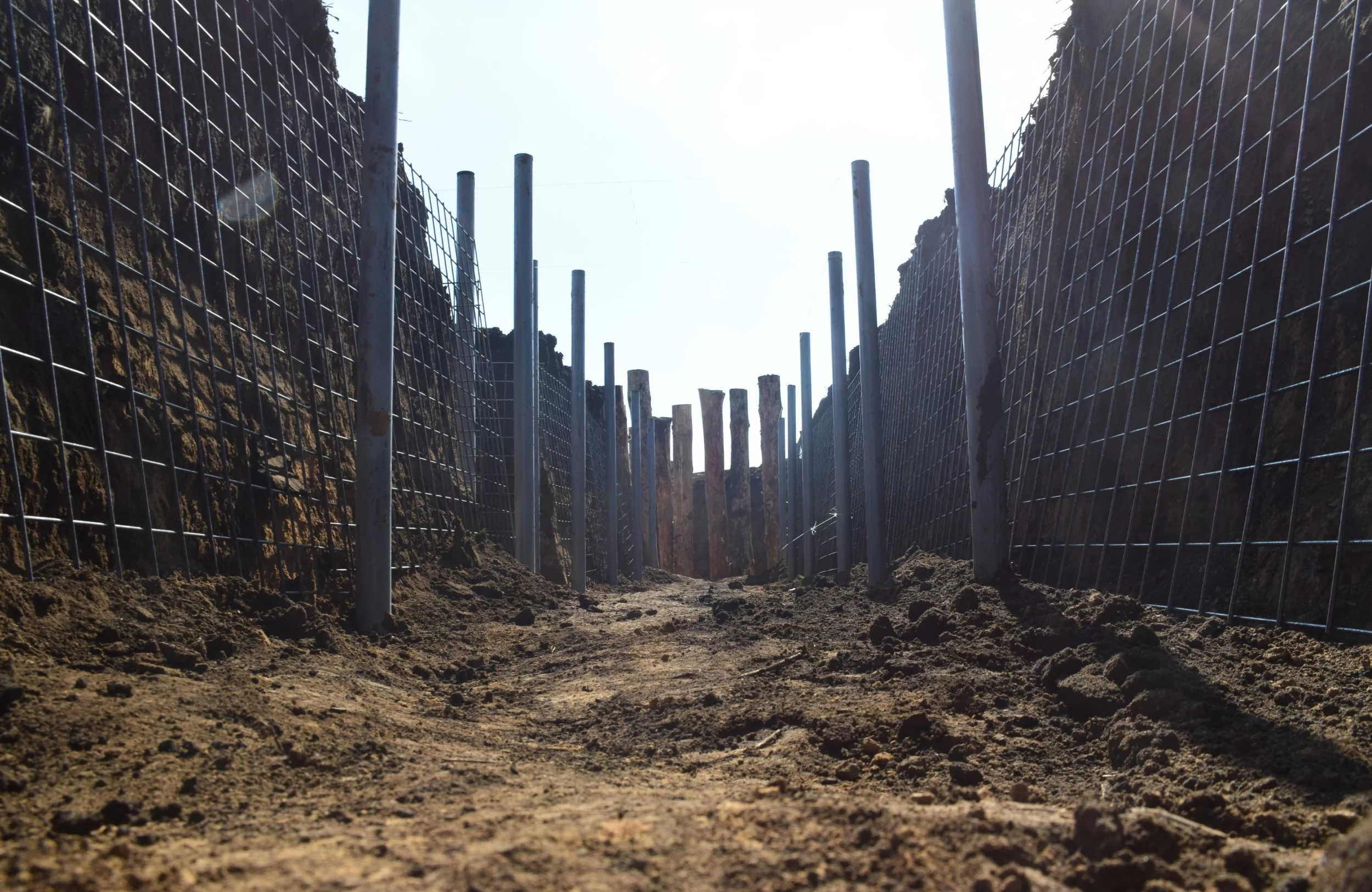 Trenches, underground paths, and concrete shelters. How fortification building looks like in Kharkiv Oblast / Photo: Ivan Samoilov, Gwara Media