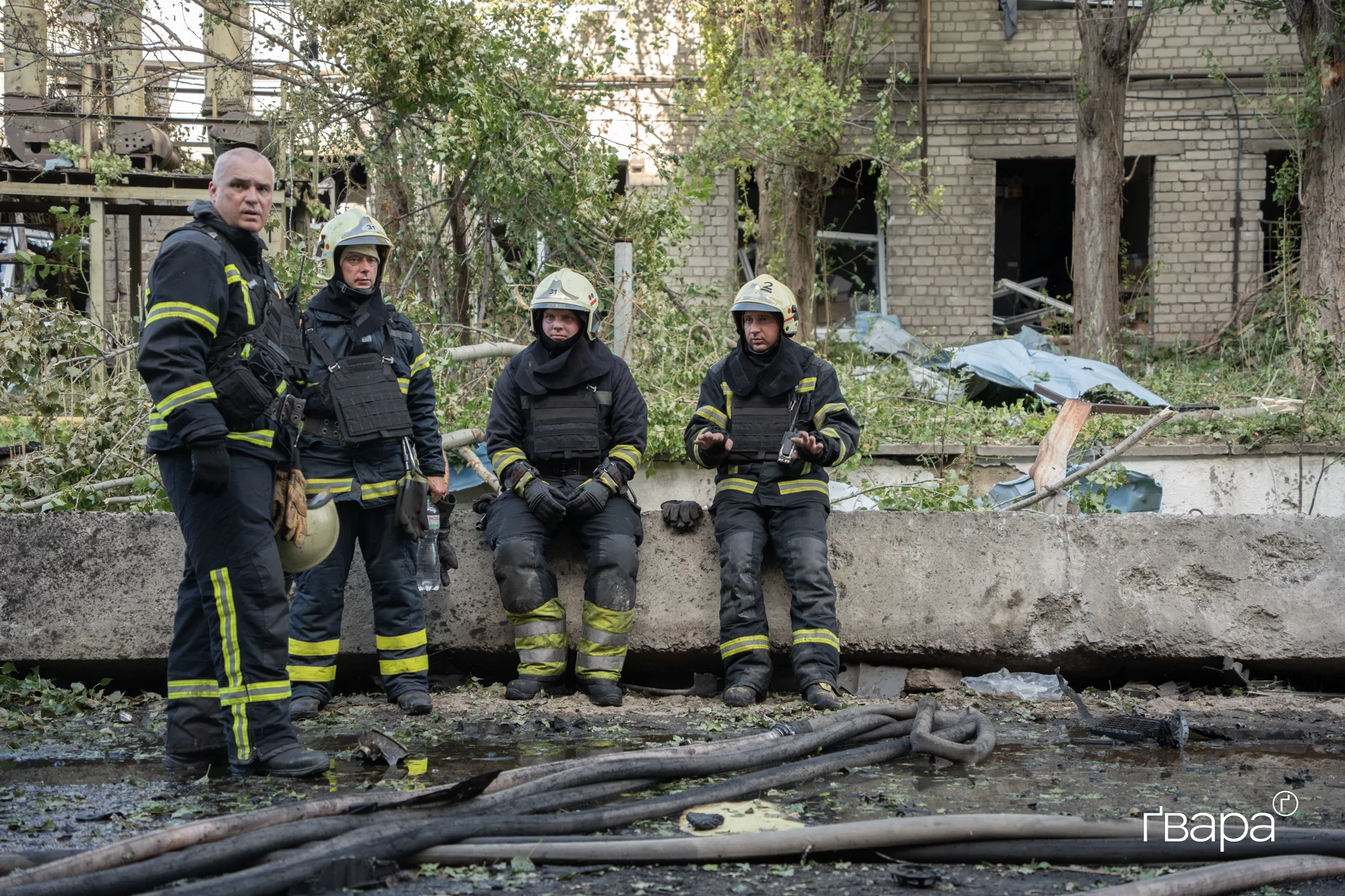 зображення до посту: Росія влучила по терміналу «Нової пошти»: є загиблий та поранені