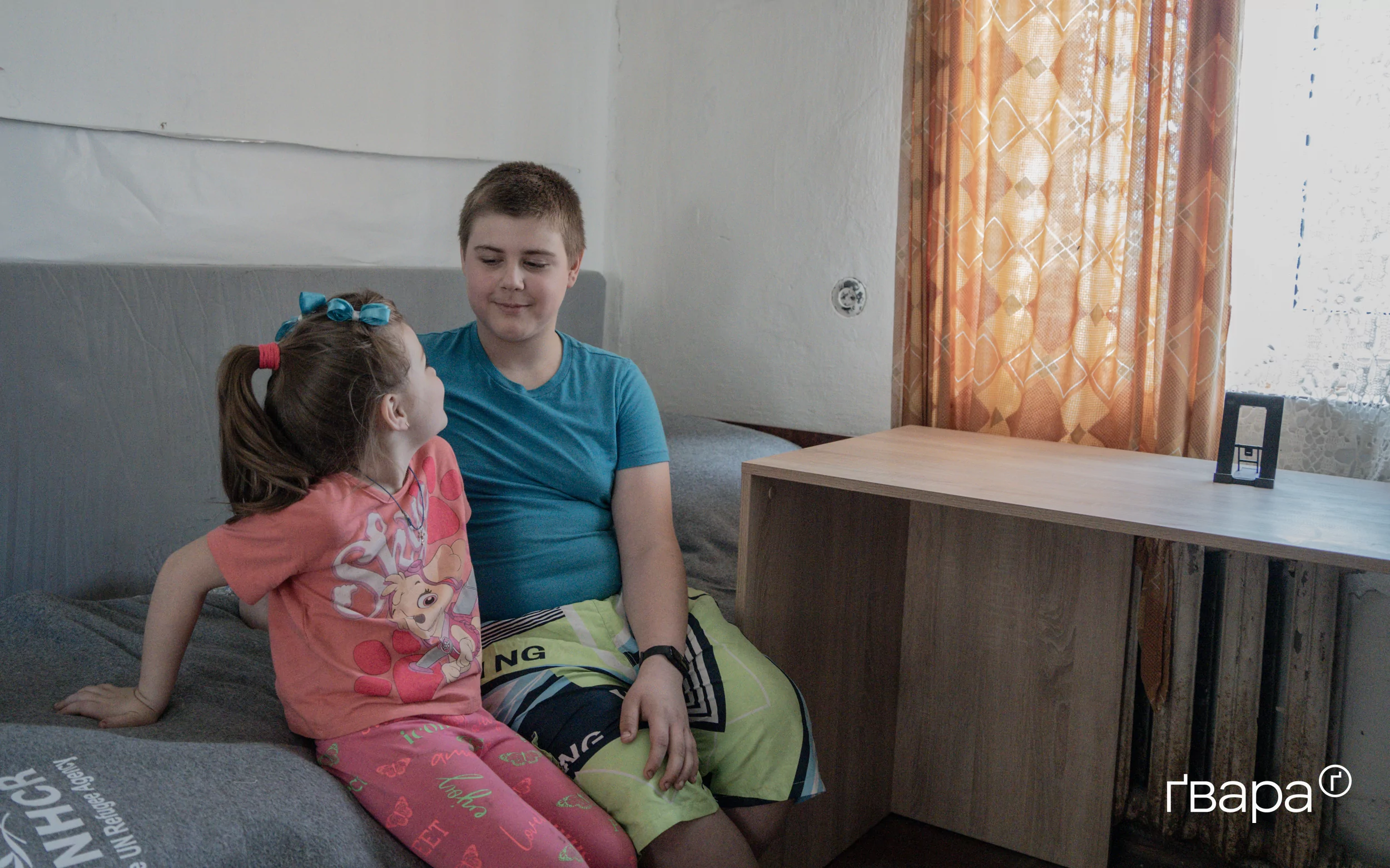 зображення до посту: Тут я не боюся залишати сина самого вдома: історія евакуйованої родини з Веселого на Харківщині
