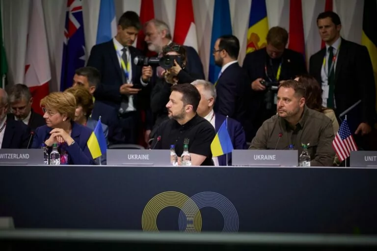 80 країн та 4 організації підписали спільне комюніке Саміту миру