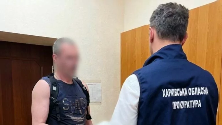 У Харкові викрили чоловіка, якого підозрюють у пропаганді комуністичної ідеології