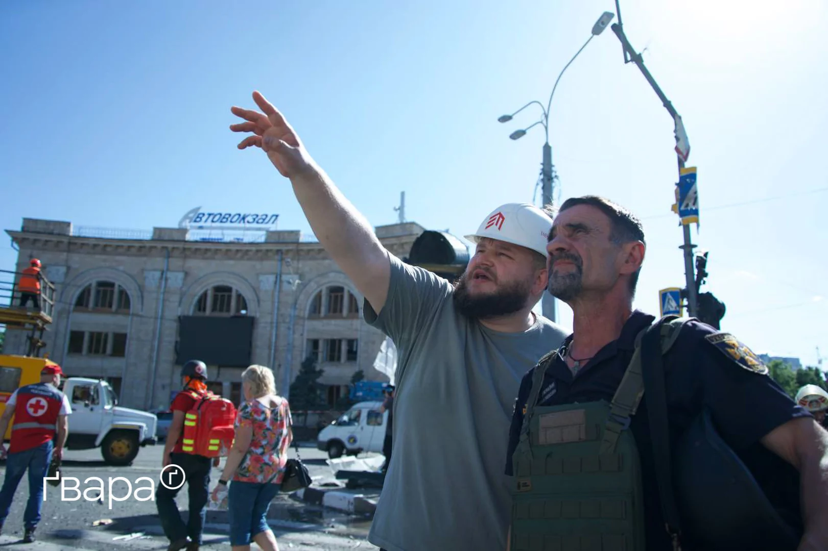 зображення до посту: Наслідки авіаційних ударів по Харкову — фоторепортаж
