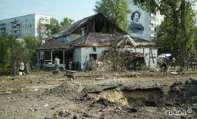 «Поранений хлопчик довго перебував у важкому стані»: деталі обстрілу Чугуєва