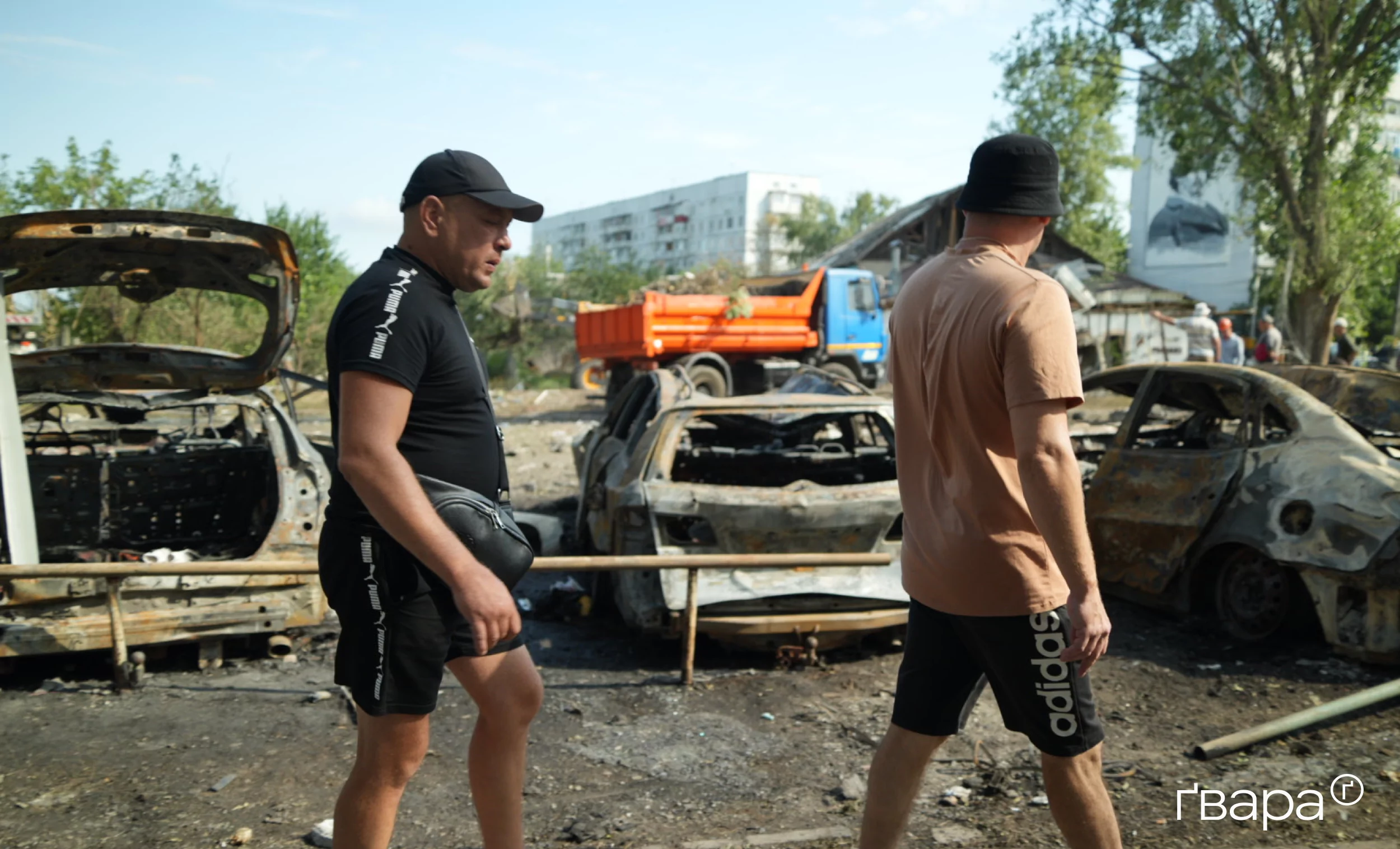 зображення до посту: Дев’ять поранених: російські військові вдарили по центру Чугуєва — фото