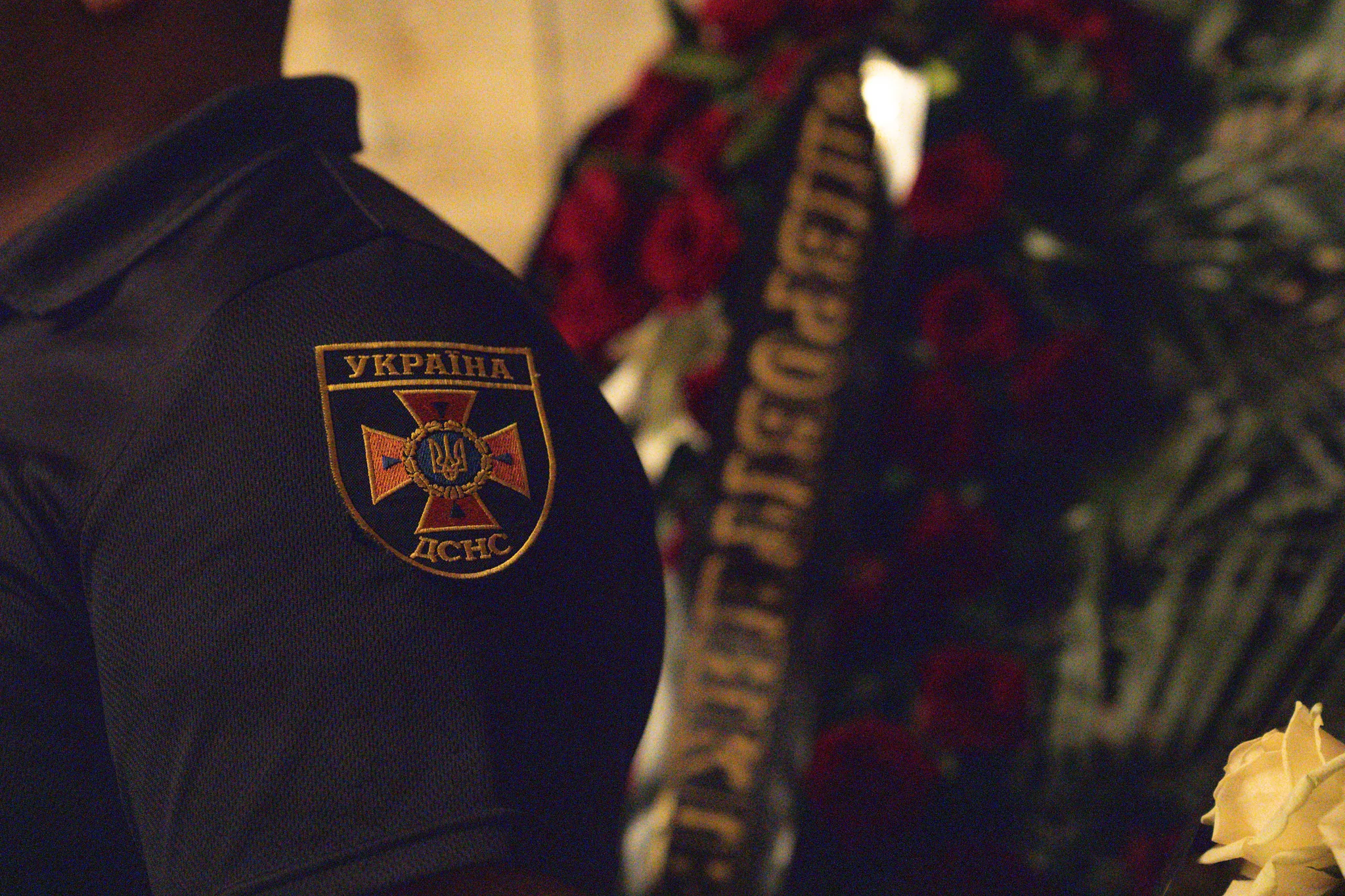 зображення до посту: In photos: Kharkiv bids farewell to rescuer killed in Russia’s double-tap strike on Budy, village to city’s southeast  