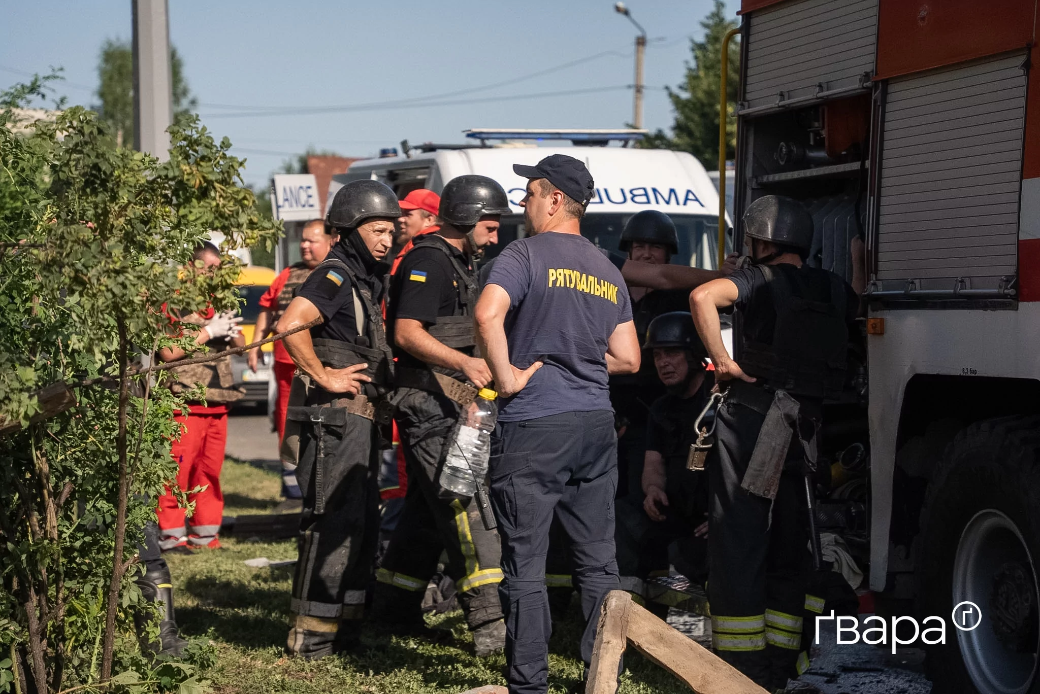 зображення до посту: «Я зрозуміла, що мене завалило»: росіяни влучили КАБами у приватні будинки в Харкові