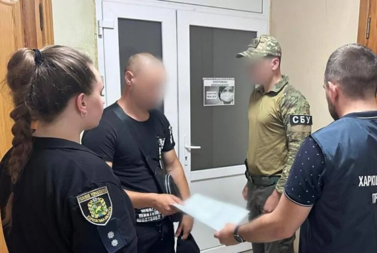 Перебував під постійними обстрілами з боку РФ, але схвалював її дії — Харківська обласна прокуратура