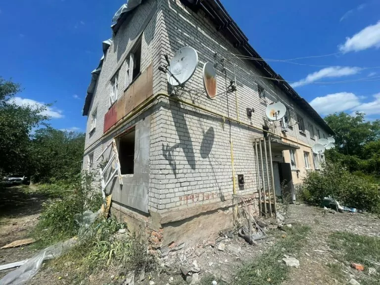 Governor: Russian attacks kill 1 injure 5 people in Kharkiv Oblast over past day
