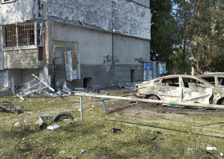 У Чугуєві відновили газопостачання в пошкодженому будинку