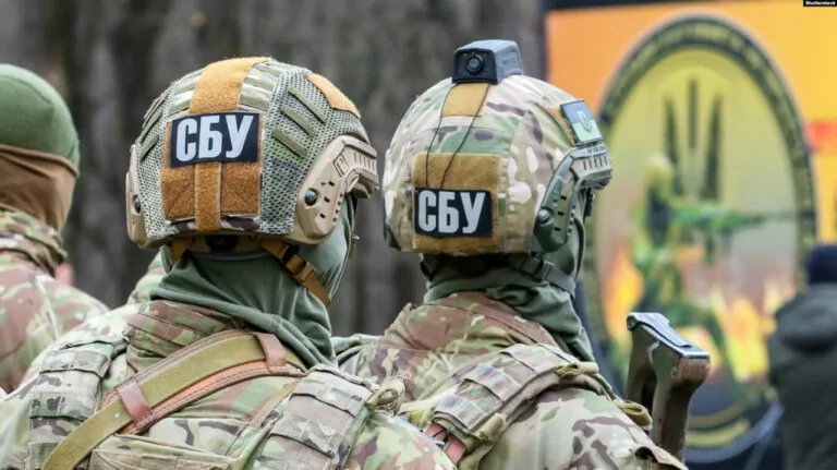 СБУ затримала ймовірну агентурну групу ФСБ: один із них міг шпигувати за Силами оборони у Харкові