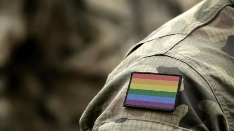 Фейк. Наказ Міноборони про створення окремих підрозділів ЛГБТК+ 