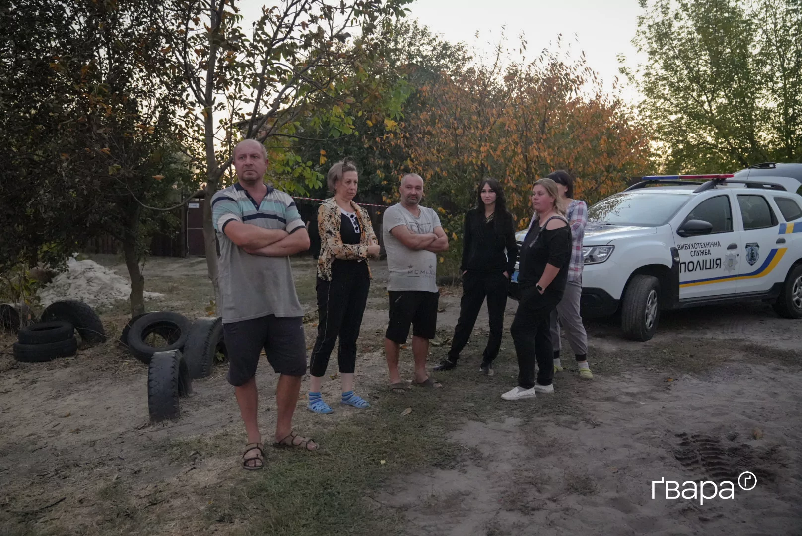 зображення до посту: «Чую — летить. Я одразу на землю впала»: наслідки російської атаки на Харків — фоторепортаж