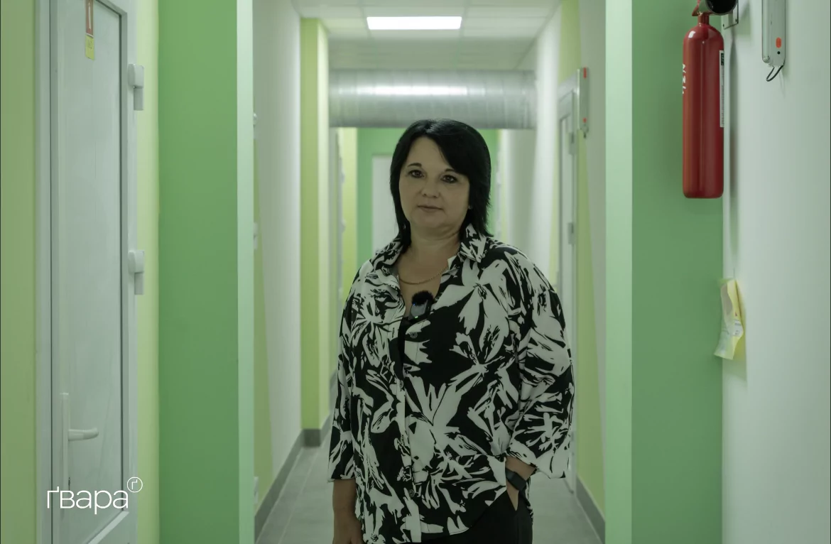 зображення до посту: «Спочатку пандемія, а потім вторгнення — ми навіть алфавіт не встигли вивчити»: виклики офлайн освіти на Харківщині
