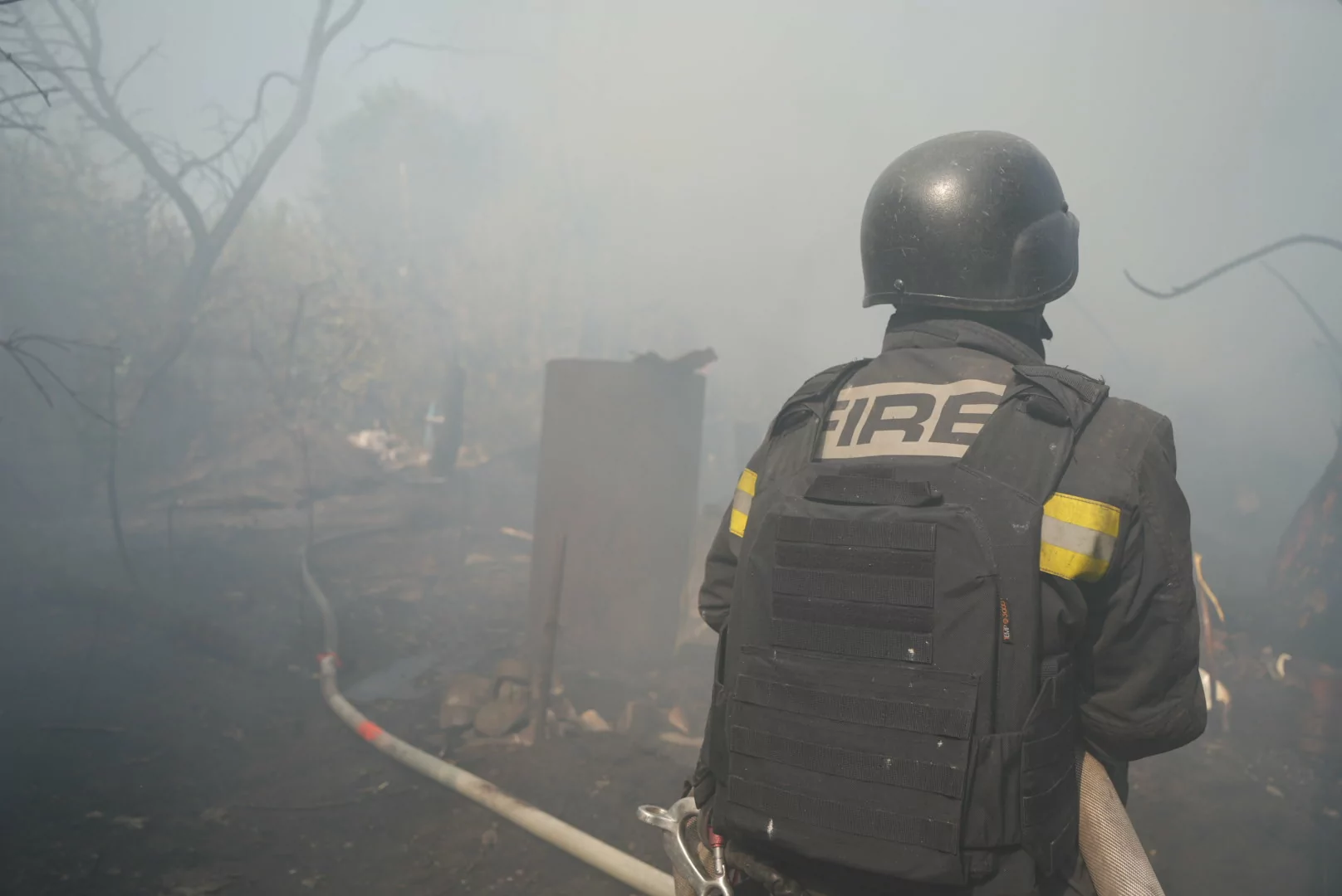 зображення до посту: In photos: Destruction, deaths, debris. Russia kills at least 9, injures 158 people in three days of attacks on Kharkiv, its outskirts 