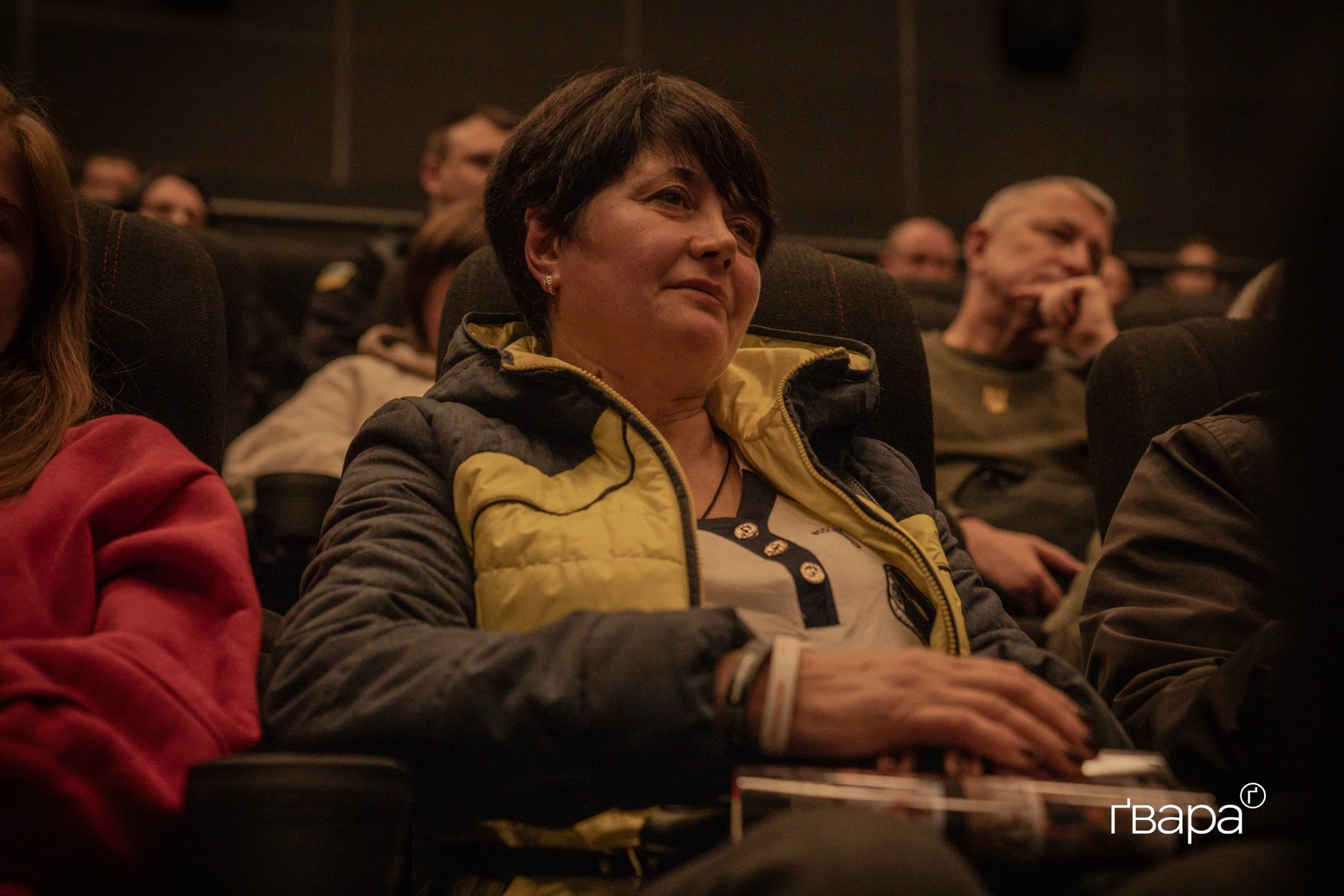 зображення до посту: «Люди, які бачать це, змінюють спосіб мислення про війну»: у Харкові вперше презентували фільм про Ізюм