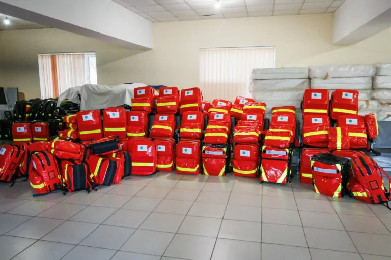Харківські медики швидкої допомоги отримали понад 200 медичних наборів